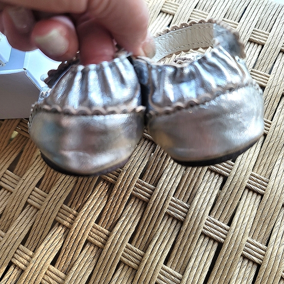 NWT Robeez Baby Girls Low Top Sneaker Size 12-18 Mos - Picture 6 of 11